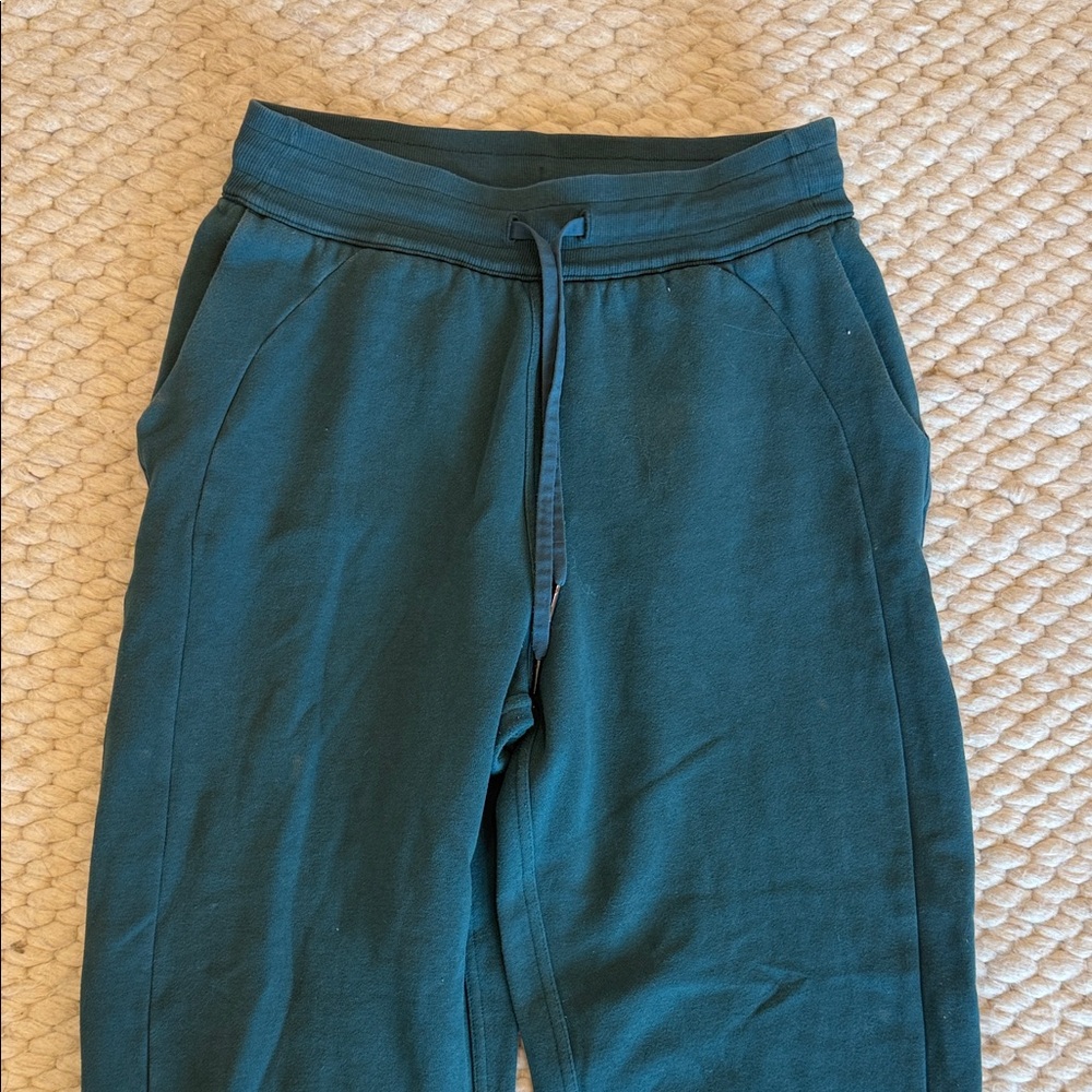 Lululemon Green scuba women's sweatpants